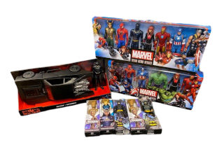 Marvel Actionfigurer - 19 Assorterede Figurer & Batmobil